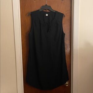 Old Navy Black Sleeveless Dress